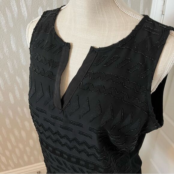 Market & Spruce Black Sleeveless Top Size Medium - Picture 1 of 4